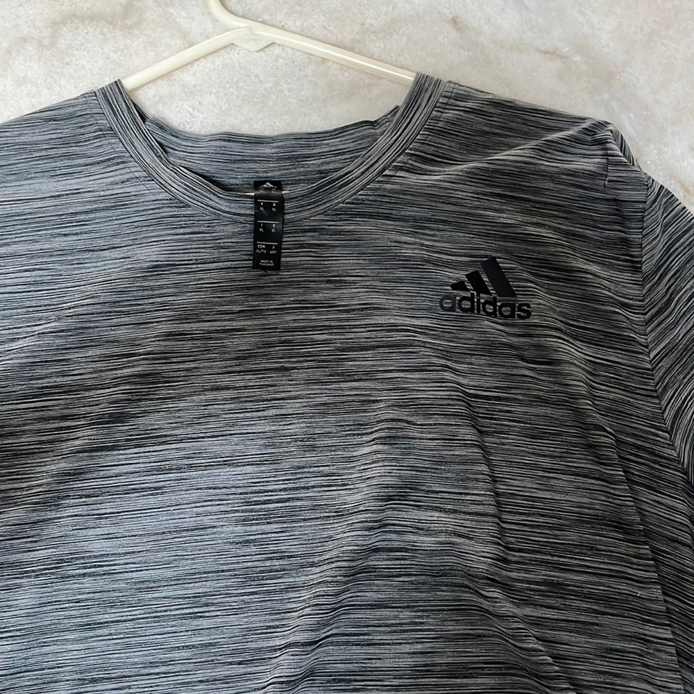 Adidas sz xl clima cool tee